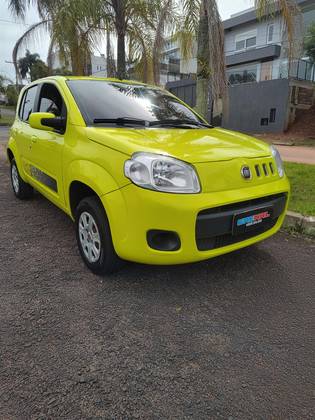 FIAT UNO 1.0 VIVACE 8V FLEX 4P MANUAL